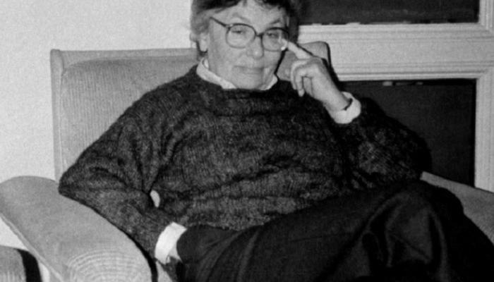 Preminula Zora Dirnbach (1929. – 2019.)povezana slika