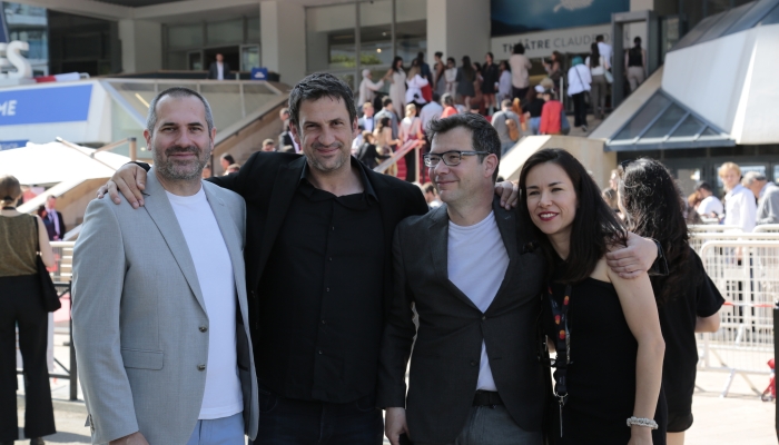 Uz filmsku ekipu održana svjetska premijera <em>Čovjeka koji nije mogao šutjeti </em>u glavnom programu Cannesapovezana slika