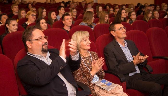 Filmom <em>Kratki izlet</em> u Vinkovcima otvoren prvi Filmski festival glumcapovezana slika