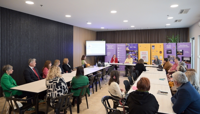 Svečanim potpisivanjem ugovora započeo četvrti ciklus poticanja rada školskih filmskih družina koji financira HAVCpovezana slika