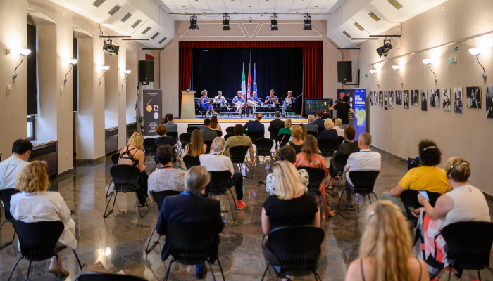 U Puli održan okrugli stol 'Spotlight Italy' povodom Talijanskog dana povezana slika