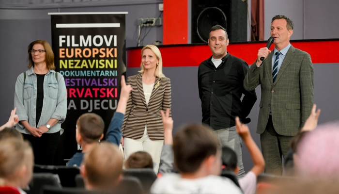 Traje 17. VAFI & RAFI&nbsp;&nbsp;– Internacionalni festival animiranog filma djece i mladihpovezana slika